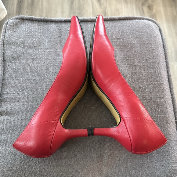 Bella - Vita leather pumps size 7.5W - Picture 2 of 8